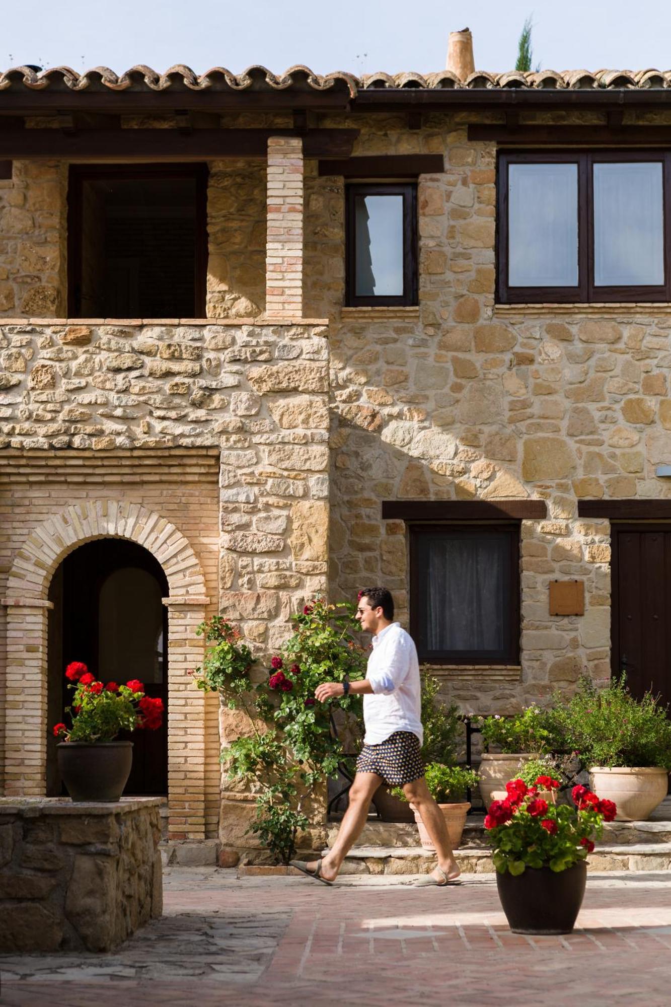 La Torre Del Visco - Relais & Chateaux Fuentespalda Exterior photo