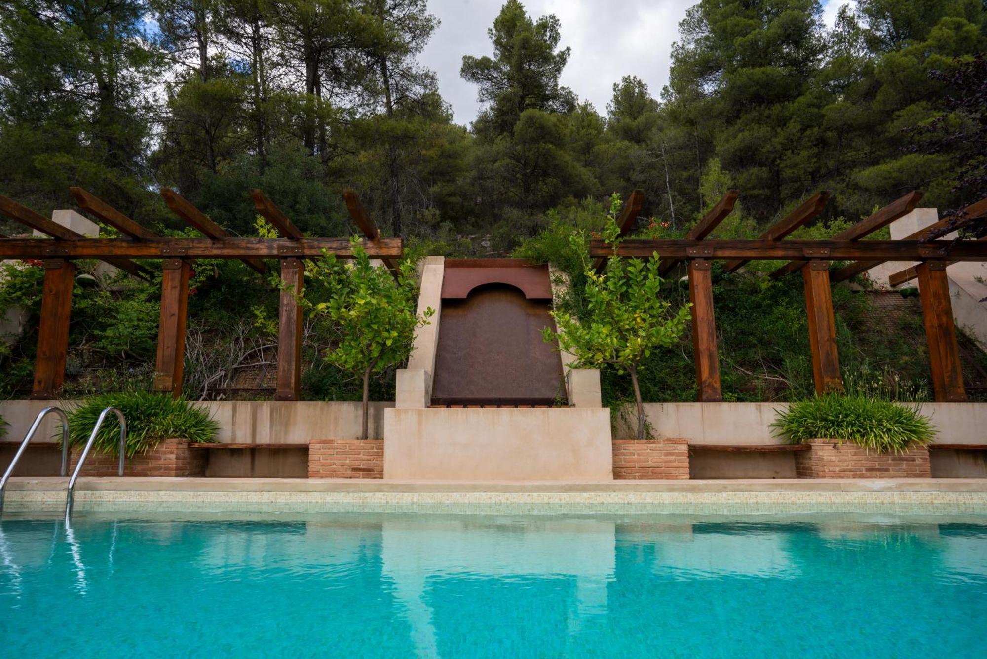 La Torre Del Visco - Relais & Chateaux Fuentespalda Exterior photo